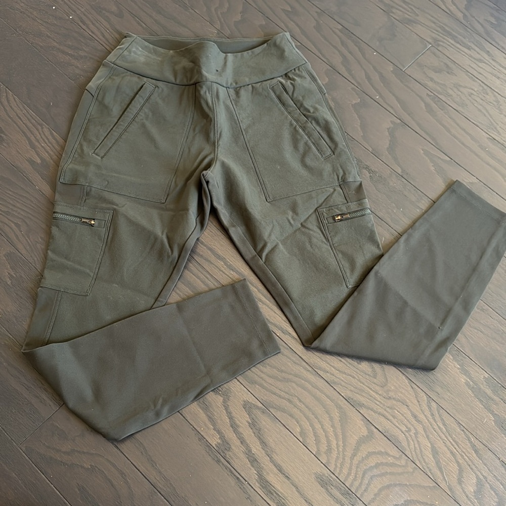Athleta Headlands Hybrid High Rise Cargo Legging - Picture 4 of 6